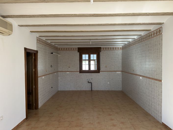 Image No.18-4 Bed Villa for sale