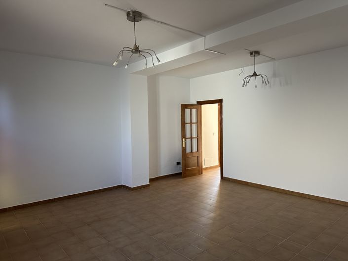 Image No.25-4 Bed Villa for sale