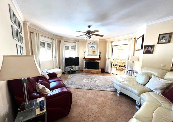 Image No.3-5 Bed Villa for sale