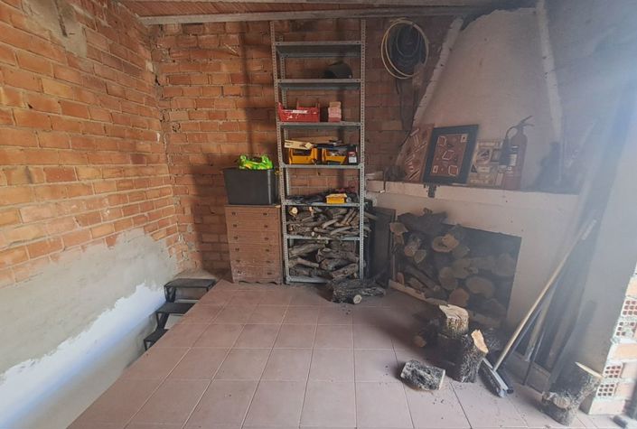 Image No.24-3 Bed Townhouse for sale