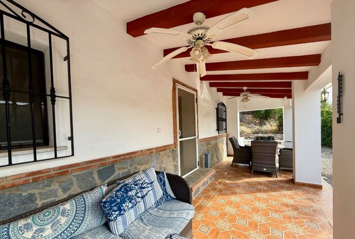 Image No.10-3 Bed Farmhouse for sale