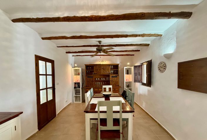 Image No.13-3 Bed Farmhouse for sale