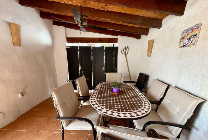 Image No.37-3 Bed Farmhouse for sale