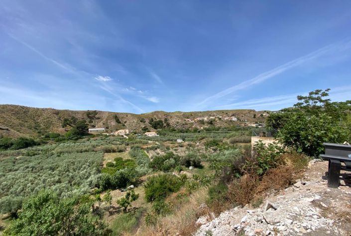 Image No.45-5 Bed Townhouse for sale