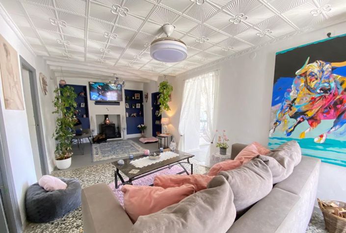 Image No.8-5 Bed Townhouse for sale