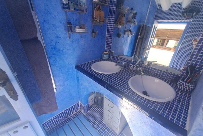 Image No.28-4 Bed Country House for sale