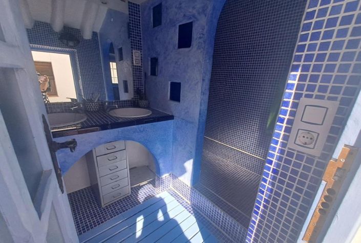 Image No.29-4 Bed Country House for sale