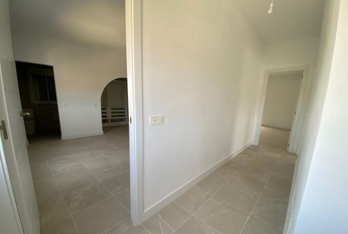 Image No.17-4 Bed Villa for sale