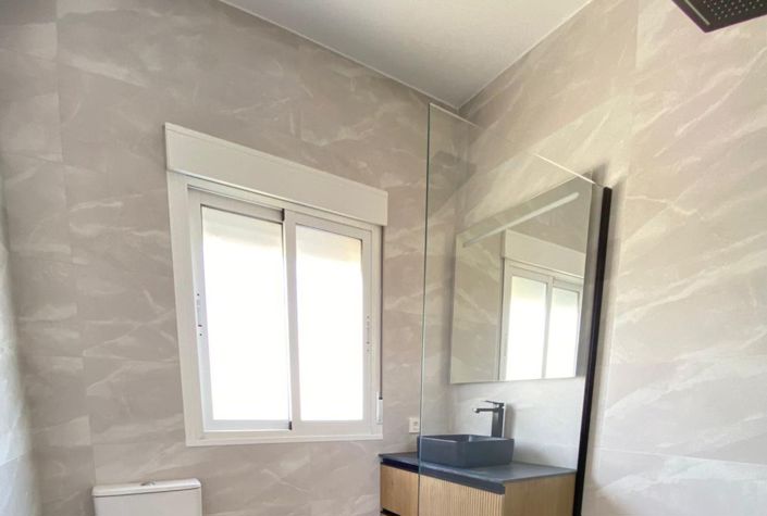 Image No.19-4 Bed Villa for sale