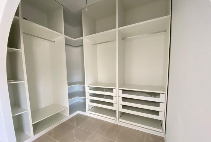 Image No.27-4 Bed Villa for sale