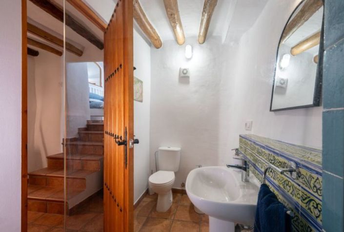 Image No.29-4 Bed Townhouse for sale