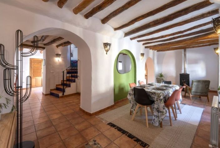 Image No.3-4 Bed Townhouse for sale