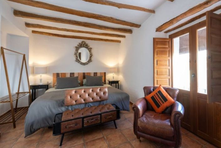 Image No.31-4 Bed Townhouse for sale