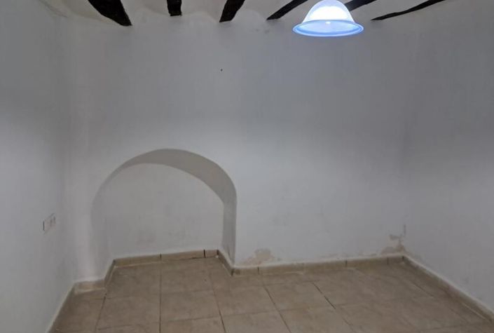 Image No.13-3 Bed Townhouse for sale