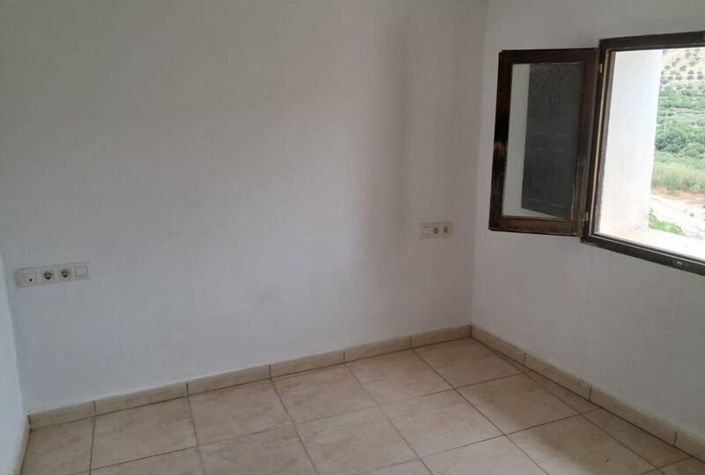 Image No.15-3 Bed Townhouse for sale