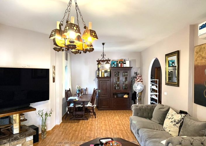 Image No.13-3 Bed Villa for sale