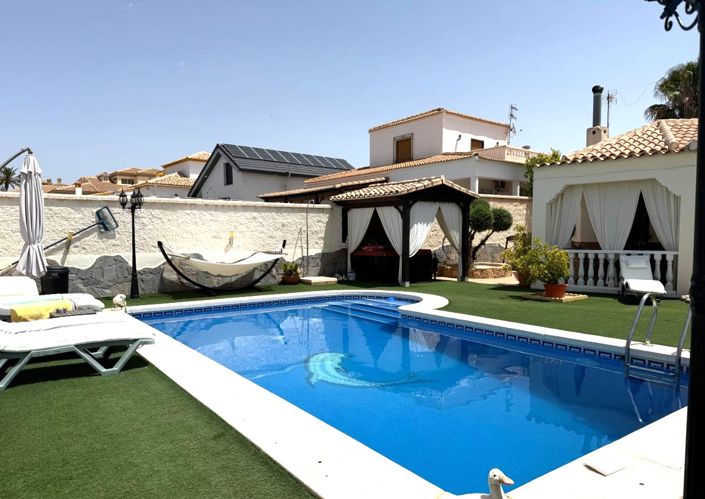 Image No.5-3 Bed Villa for sale