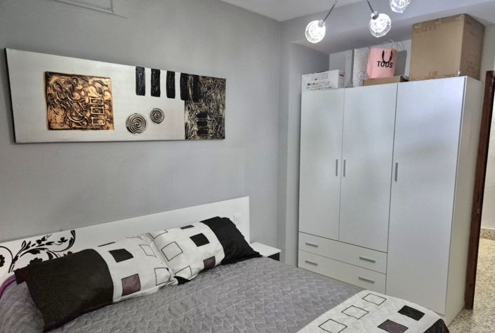 Image No.4-2 Bed Townhouse for sale