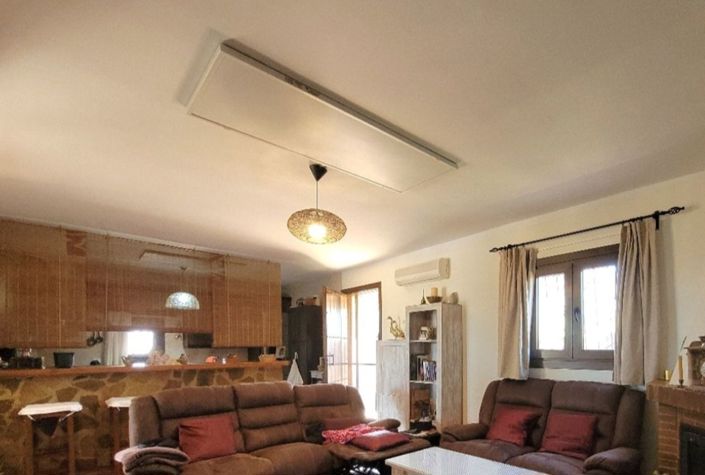 Image No.24-3 Bed Country House for sale