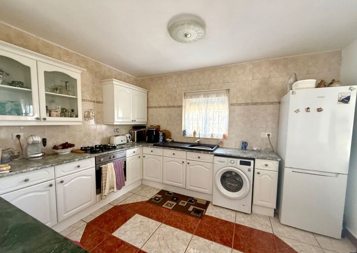 Image No.3-3 Bed Villa for sale