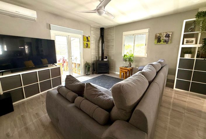 Image No.14-2 Bed Villa for sale