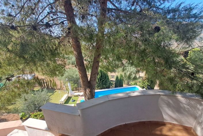 Image No.17-2 Bed Country House for sale