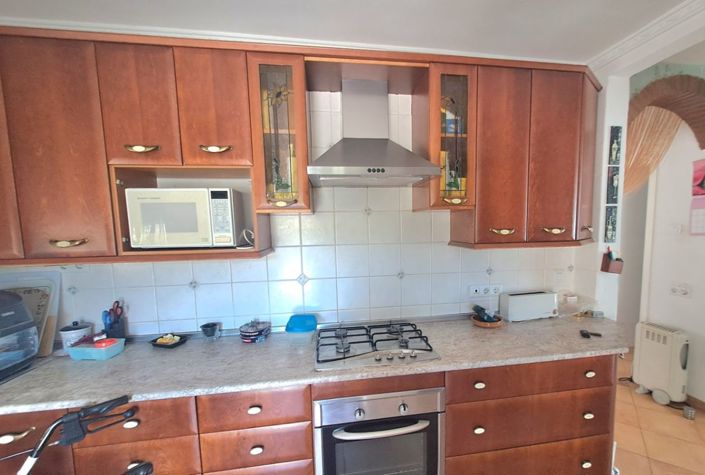 Image No.5-5 Bed Cottage for sale