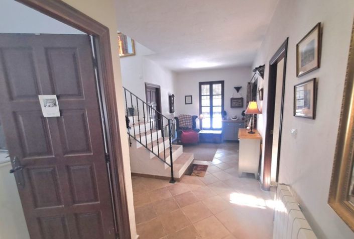 Image No.13-7 Bed Country House for sale