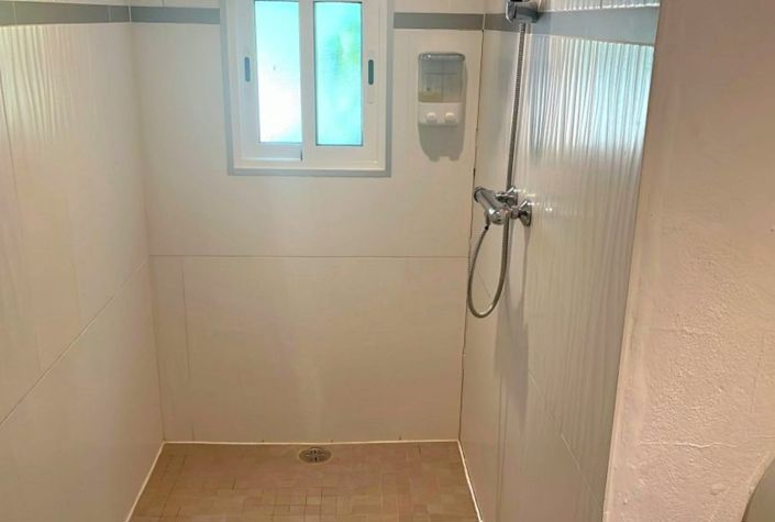 Image No.33-7 Bed Country House for sale