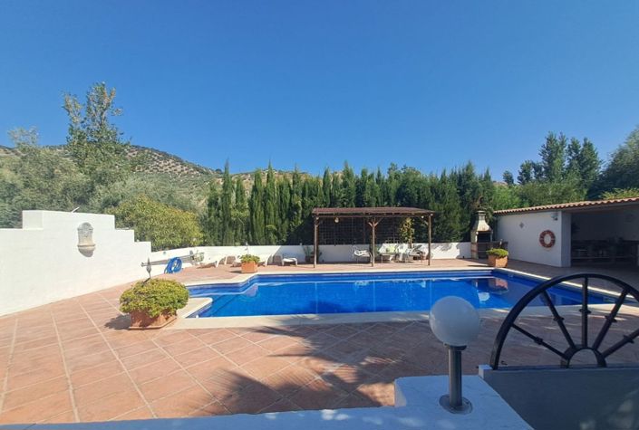 Image No.34-7 Bed Country House for sale