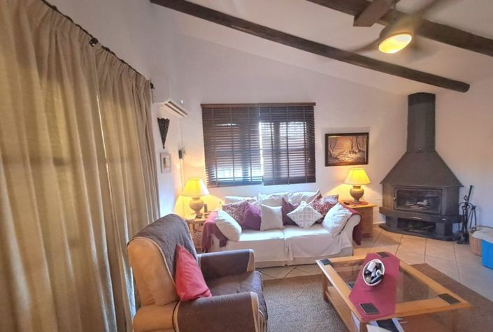 Image No.7-7 Bed Country House for sale