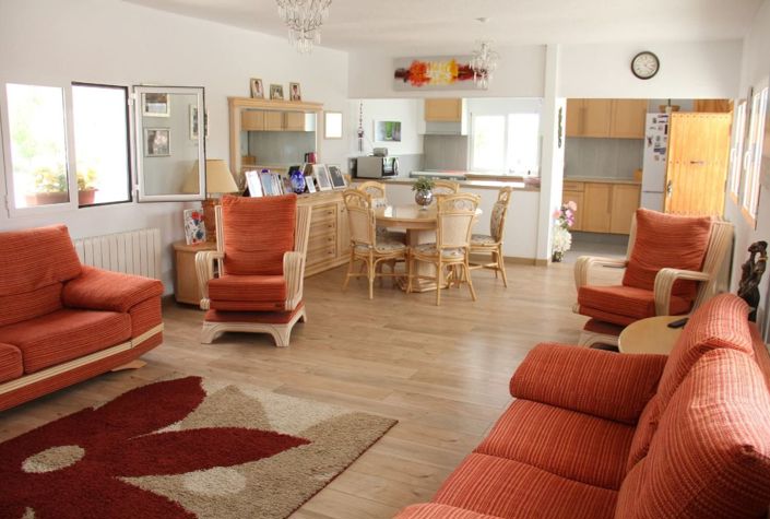 Image No.3-3 Bed Villa for sale