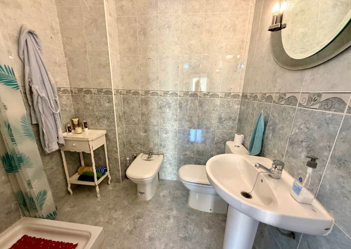 Image No.13-3 Bed Duplex for sale