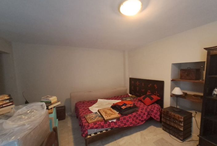 Image No.14-7 Bed Country House for sale