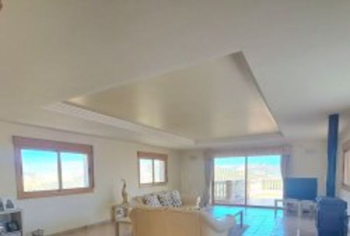 Image No.9-6 Bed Villa / Detached for sale