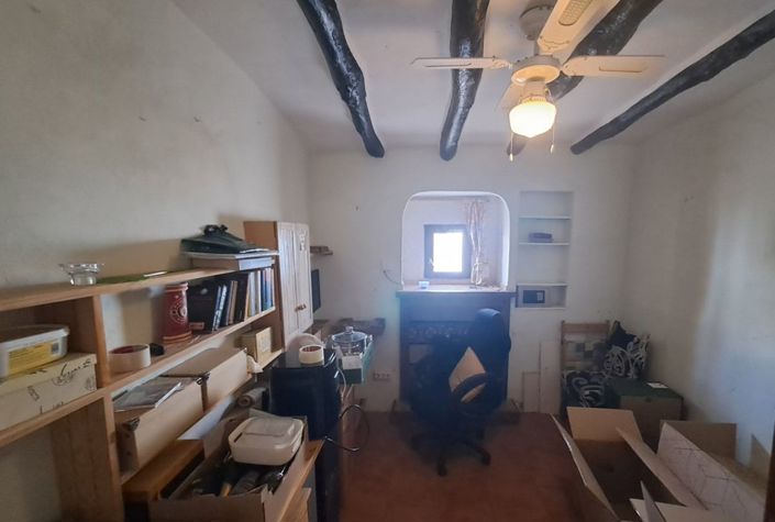 Image No.13-5 Bed Townhouse for sale