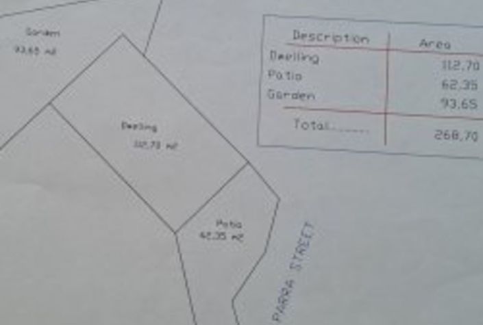 Image No.26-5 Bed Townhouse for sale