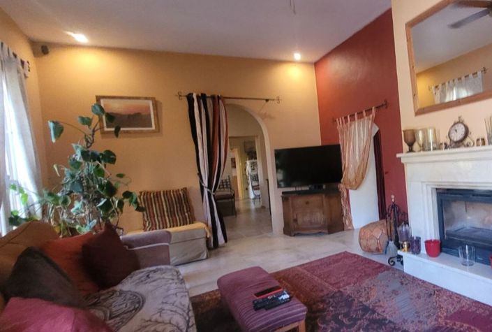 Image No.16-3 Bed Country House for sale