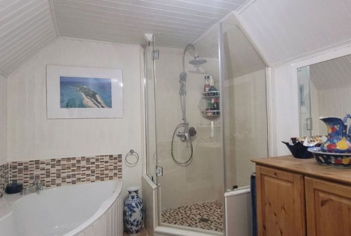 Image No.27-3 Bed Country House for sale