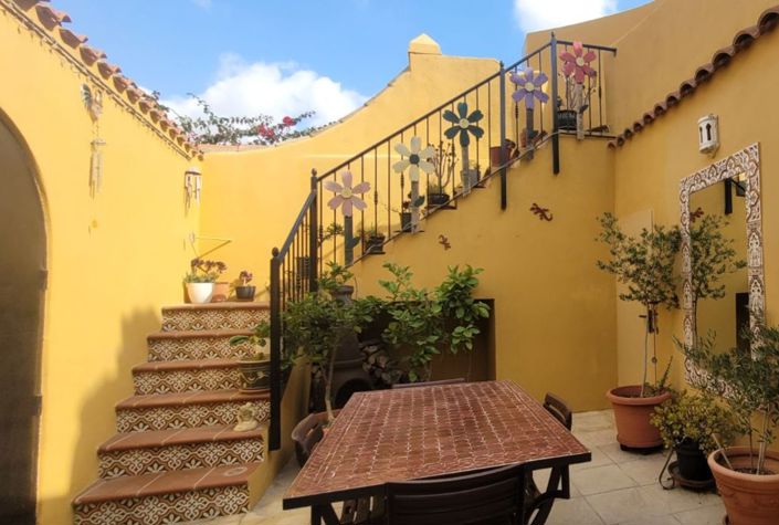 Image No.6-3 Bed Country House for sale