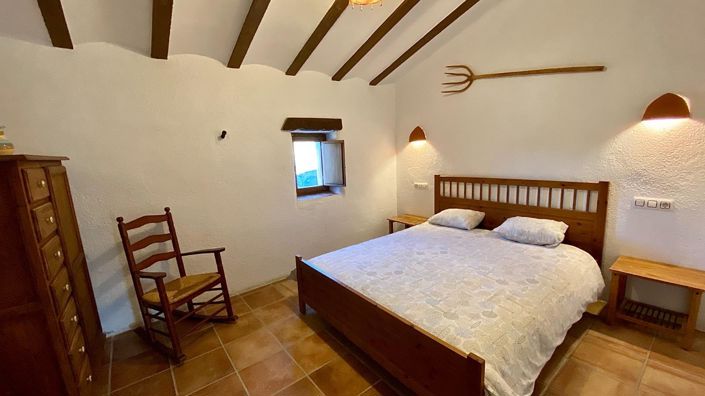 Image No.27-8 Bed Cortijo for sale