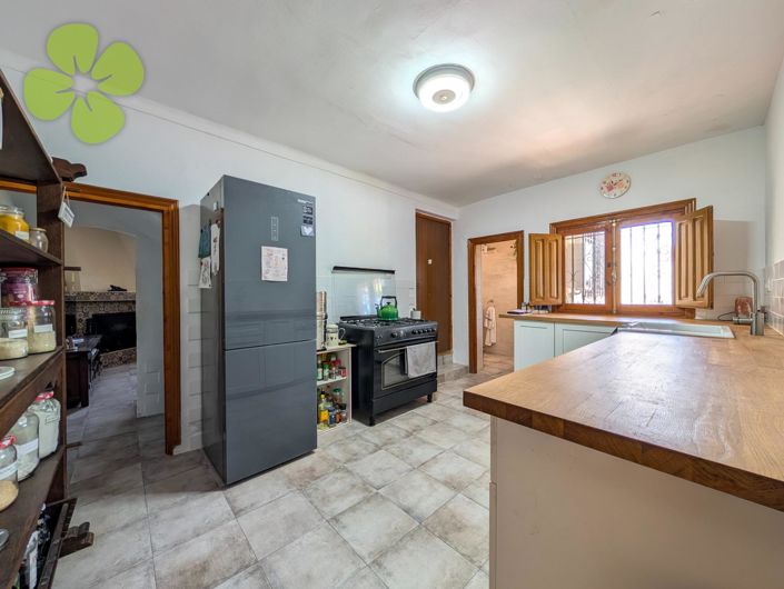 Image No.11-8 Bed Cortijo for sale