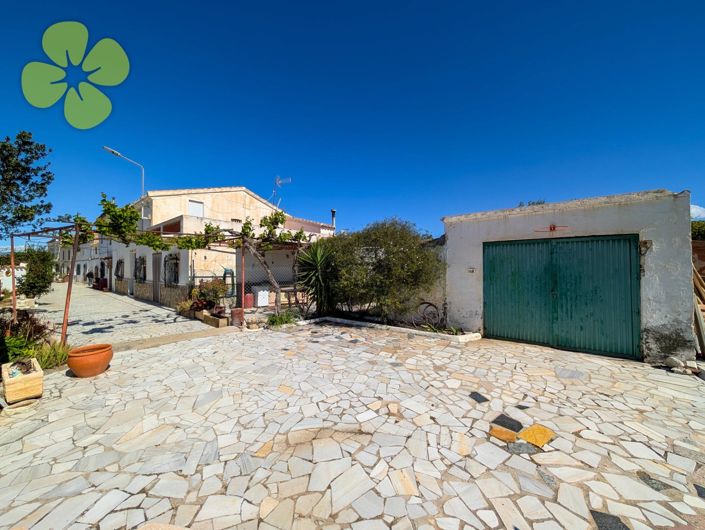 Image No.23-8 Bed Cortijo for sale