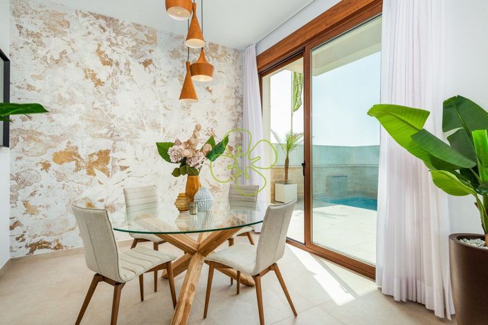 Image No.5-3 Bed Villa for sale