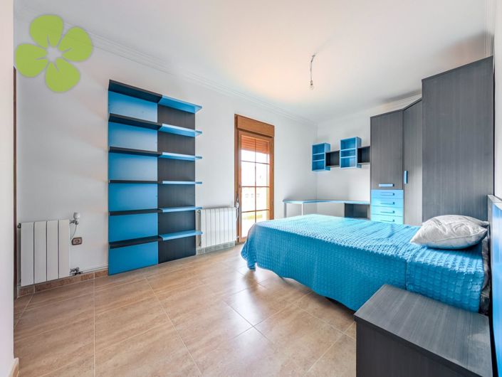 Image No.18-5 Bed Villa for sale