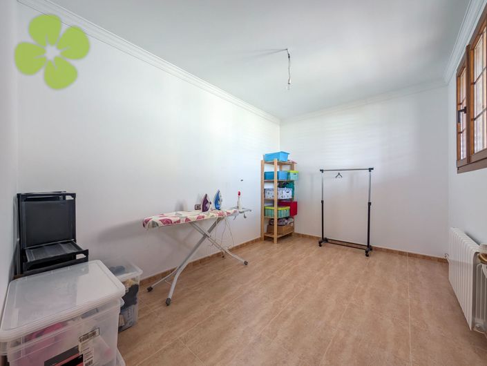 Image No.25-5 Bed Villa for sale