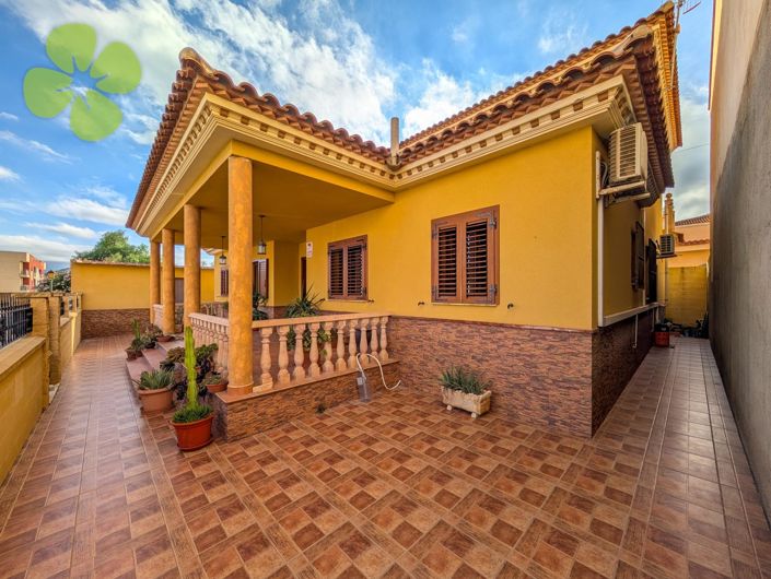 Image No.27-5 Bed Villa for sale