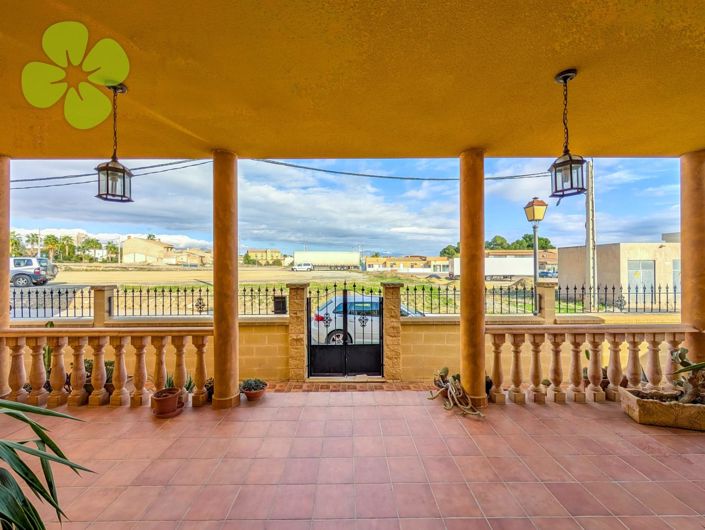 Image No.28-5 Bed Villa for sale