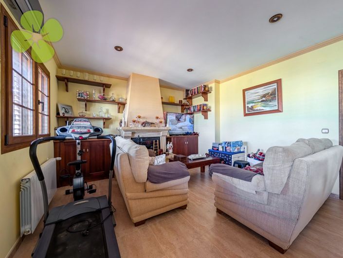 Image No.5-5 Bed Villa for sale