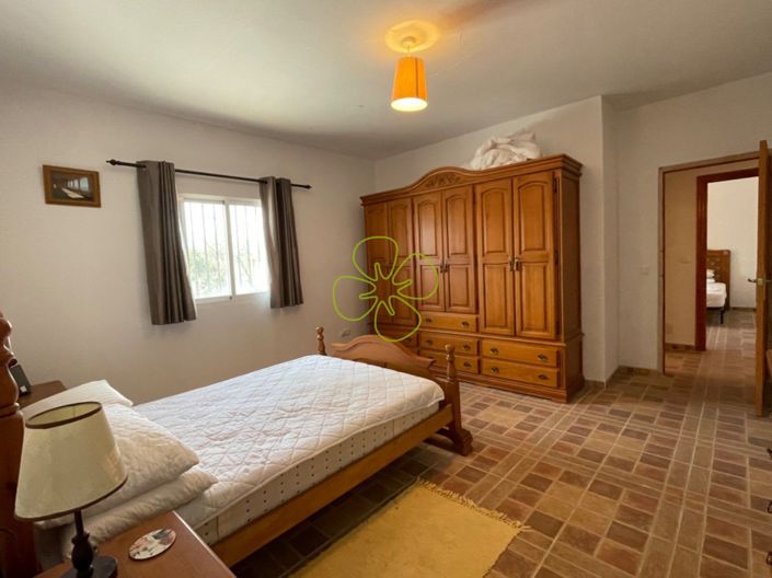 Image No.16-4 Bed Villa for sale